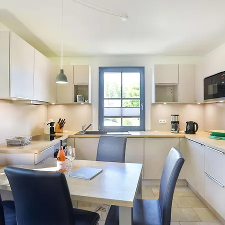 Holiday home Pirateneiche Glowe