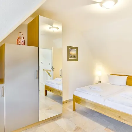 Pirateneiche * Glowe